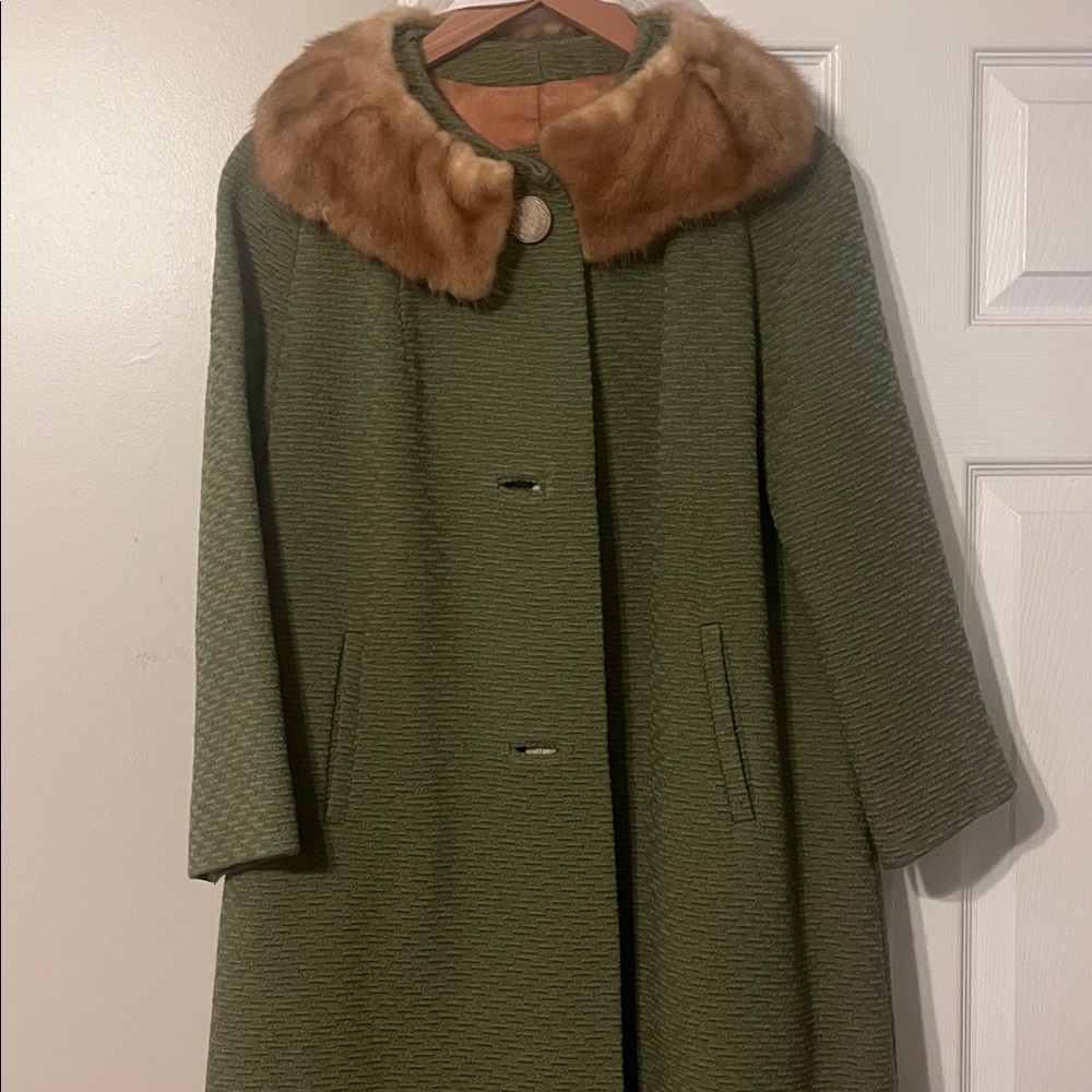 Montera  Olive Green Coat